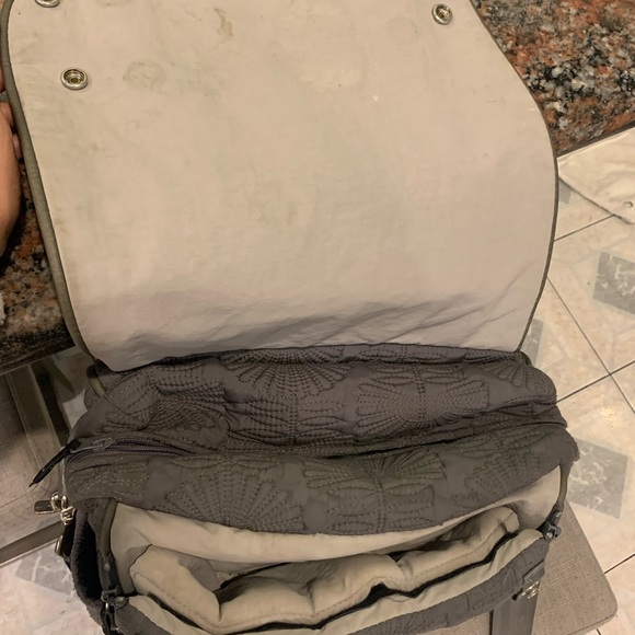 Petunia Pickle Bottom Diaper Bag - Picture 5 of 6